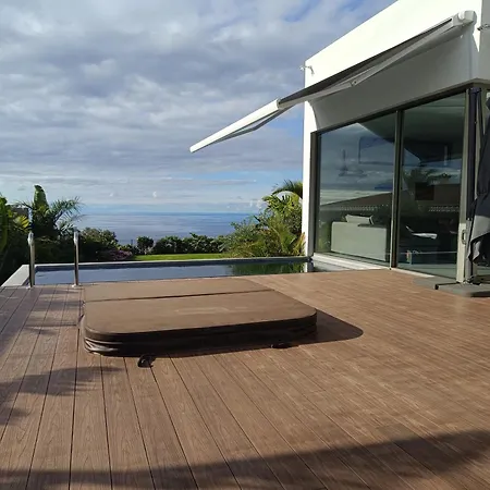 The Cube Holiday home