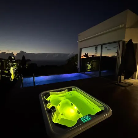 The Cube Сasa de vacaciones *